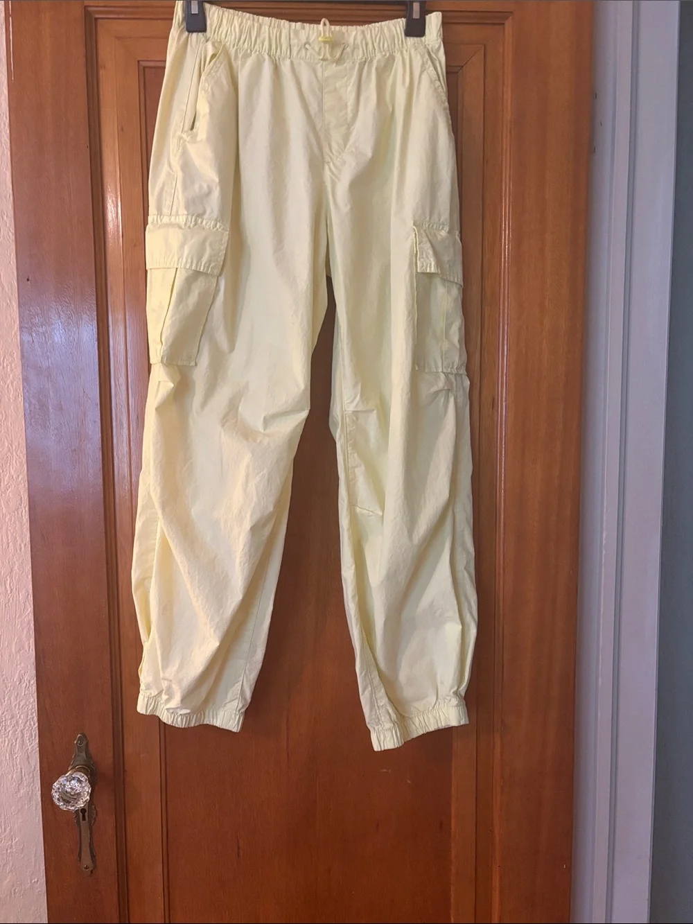 GAP Kids Girls Pale Yellow Cargo Jogger Pants